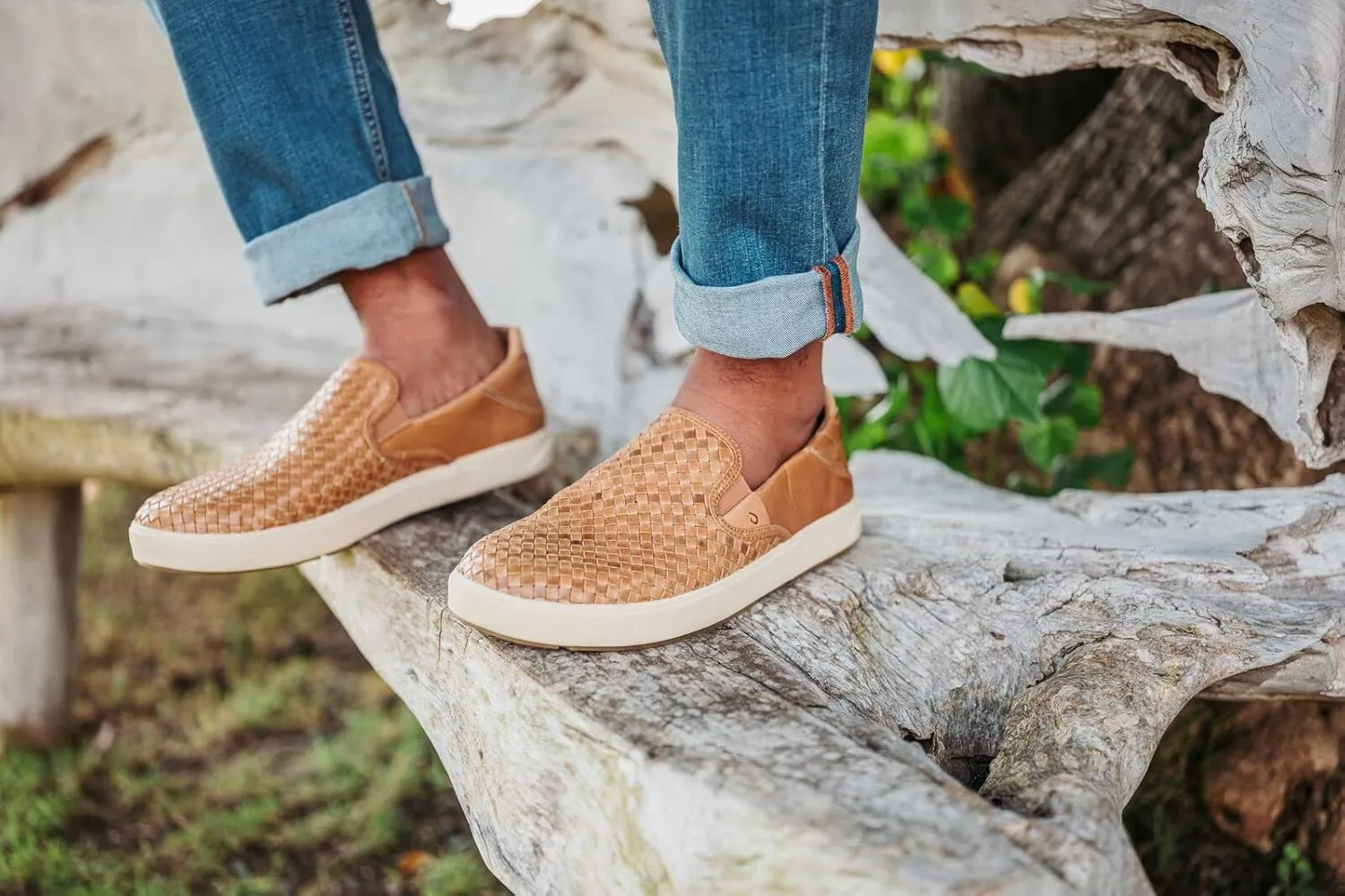 OLUKAI Lae'ahi Lauhala Men's Woven Leather Shoes, Versatile Everyday Leather Sneakers, Easy Slip On Design, All-Day Wear & Comfort