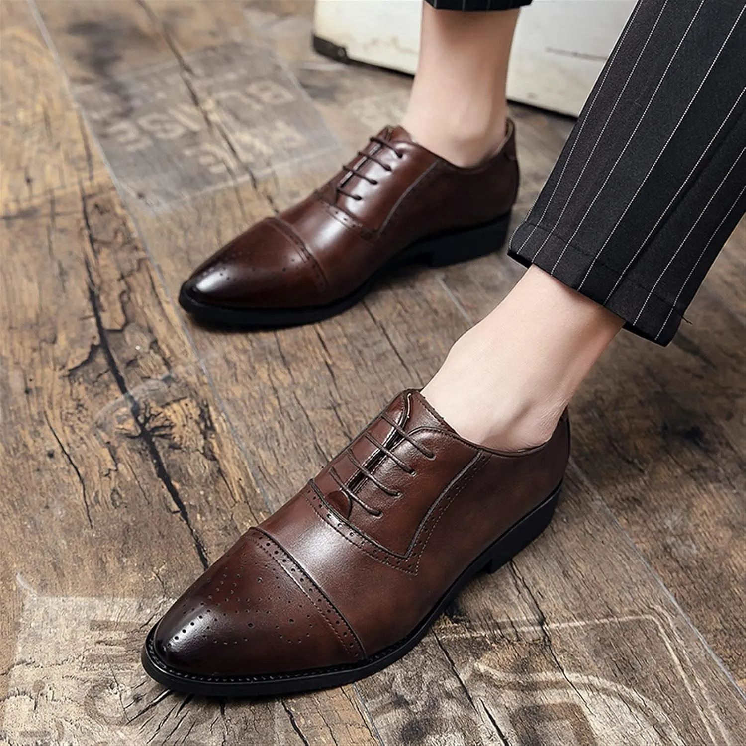 Single Season Formal Shoes for Men Lace Up Brogue Embossed Cap Toe Burnished Toe PU Leather Block Heel Low Top Slip Resistant Anti-Slip Non Slip Wedding Very Popular Among Young People