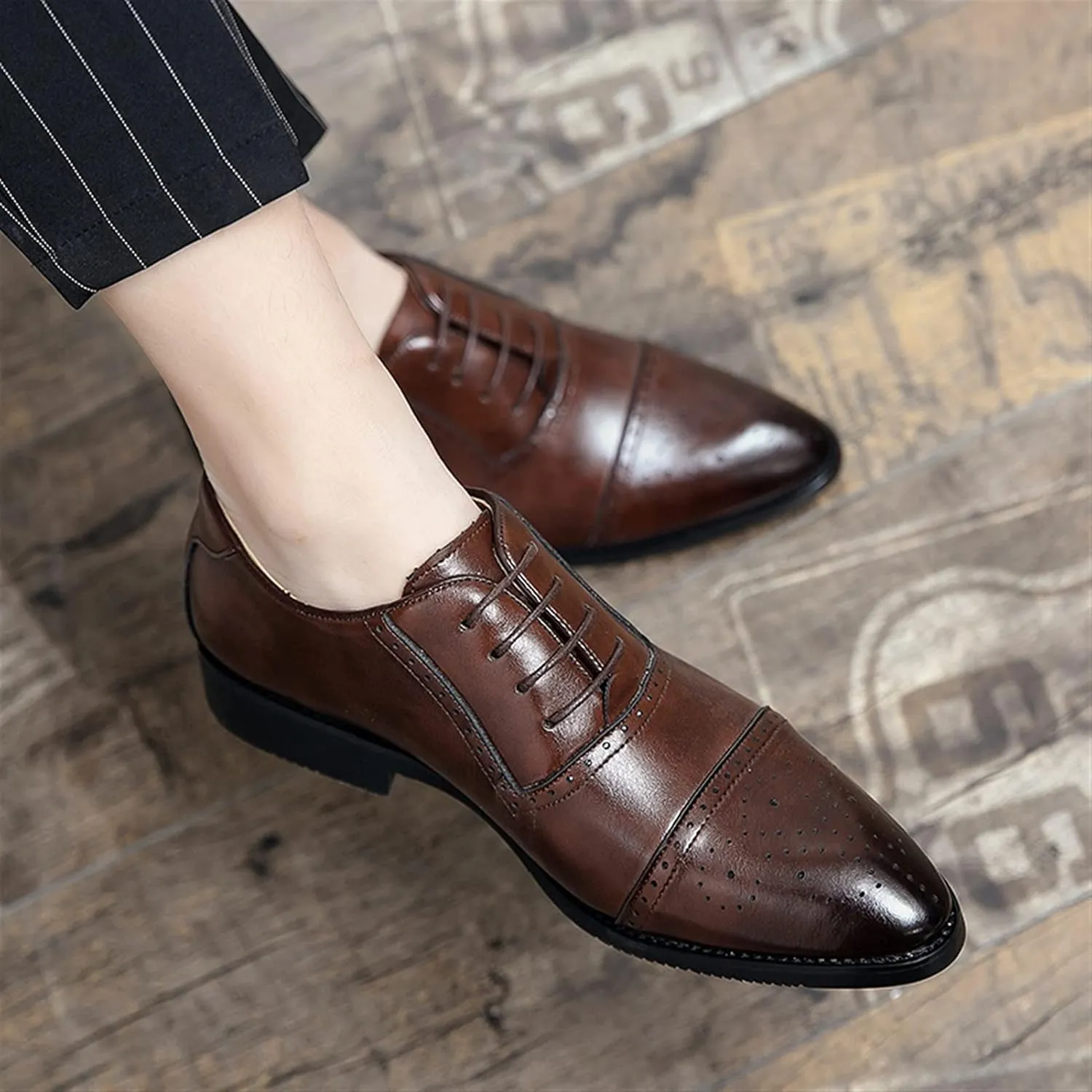 Single Season Formal Shoes for Men Lace Up Brogue Embossed Cap Toe Burnished Toe PU Leather Block Heel Low Top Slip Resistant Anti-Slip Non Slip Wedding Very Popular Among Young People