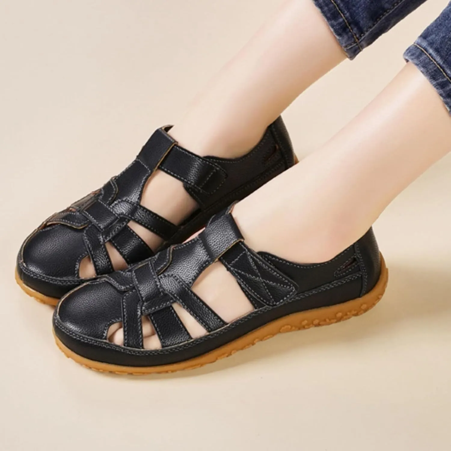 Women Comfortable Flat Sandals Casual Closed Toe Gladiator Sandals Comfort Soft sole Hollow Out Wedge Sandal with Adjustable Hook and Loop Fastener